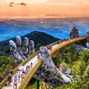 ĐÀ NẴNG – BÀ NÀ HILLS – CẦU VÀNG – NGŨ HÀNH SƠN (3N2Đ)